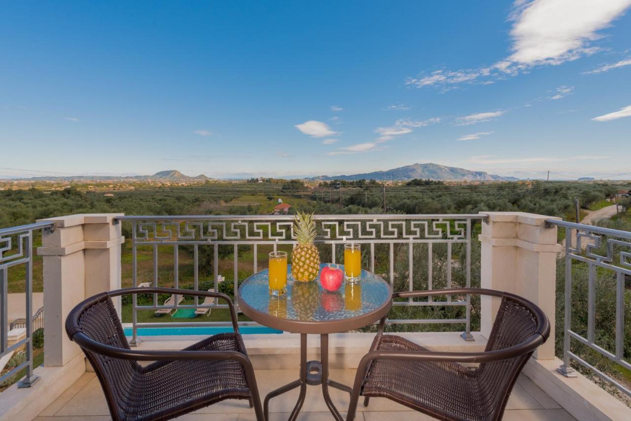 Villa Filoxenia Stone House *